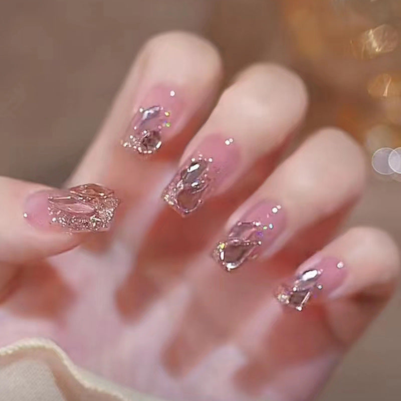 Nails Diamond